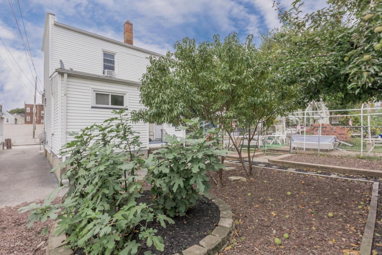 In The Heart Of Little Italy! Free Parking! Leilighet Cleveland Eksteriør bilde